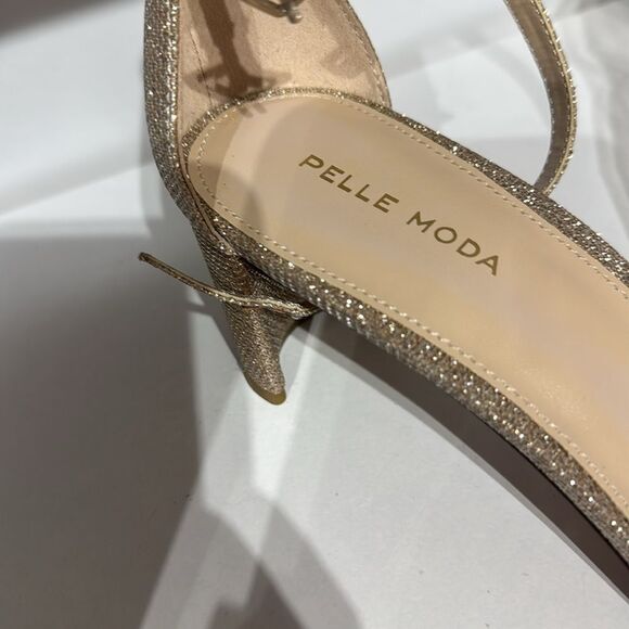 Pelle Moda Sparkling Gold Heels - Picture 5 of 6